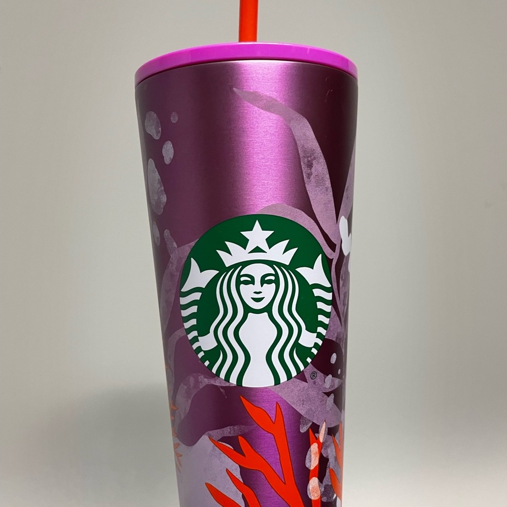New Starbucks Cup with Straw /Tumbler